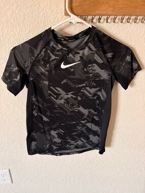 Nike Gray/Black Nike Pro Dri-FIT Performance Top